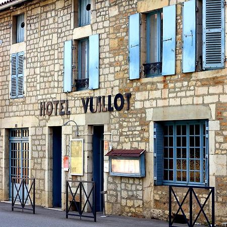 Logis Hotel Restaurant & Pizzeria Vuillot Cuiseaux Buitenkant foto